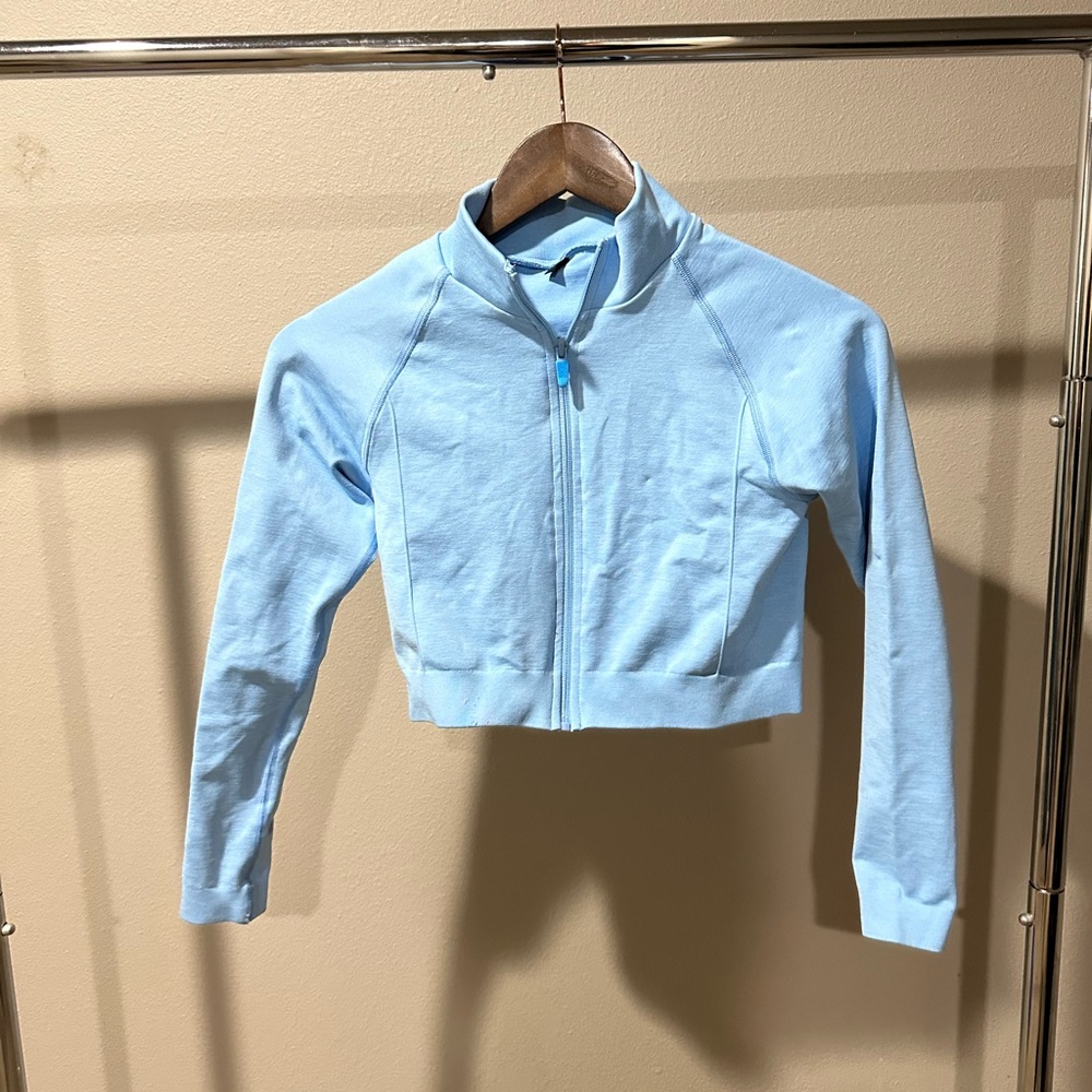 Alphalete crop jacket